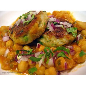 Aloo Tikki Chaat